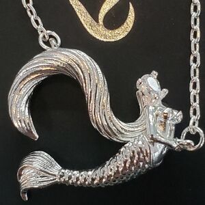 Jeulia "Dancing by the Moonlight" Sterling Silver Mermaid Necklace